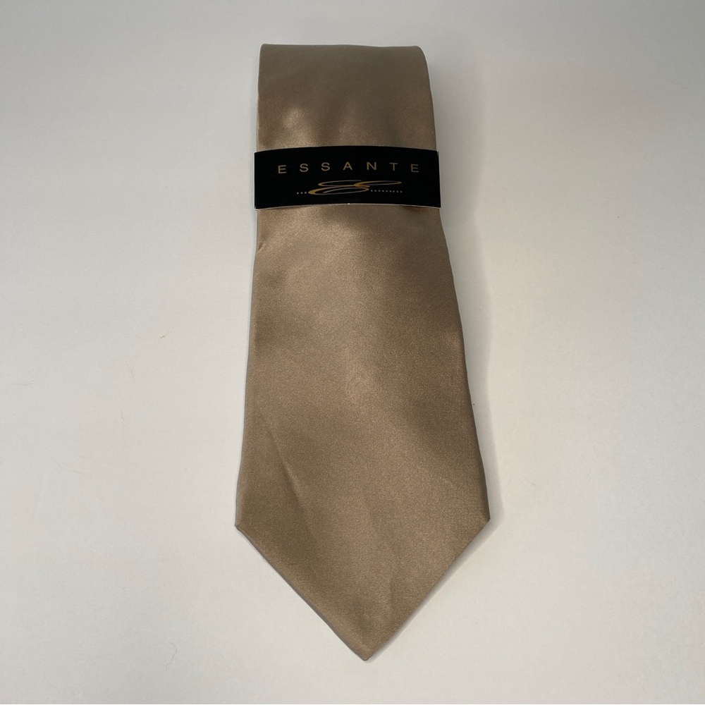 Essante Silk Taupe Necktie New Tags